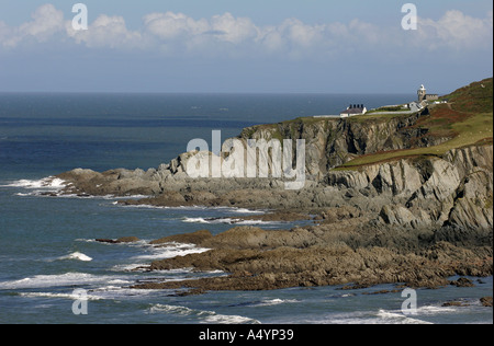 Vue de la côte nord du Devon vers Bull Point Lighthouse sur Rockham Bay Banque D'Images