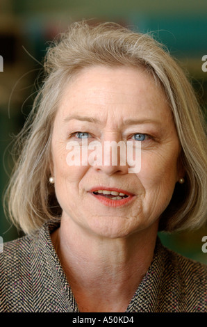 Kate Adie Banque D'Images