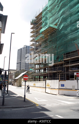 Construction d'un nouvel hôtel dans le centre-ville de Swindon Banque D'Images