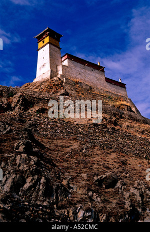 Yumbu Lakang Palace, palais, premier monastère bouddhiste, près de ville de Tsedang, Yarlung Valley, dans la région autonome du Tibet, Tibet, Chine, Asie Banque D'Images