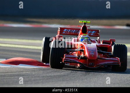 Felipe Massa (BRA) dans la Ferrari F2007 de Formule 1 lors de séances d'examens en février 2007 Banque D'Images
