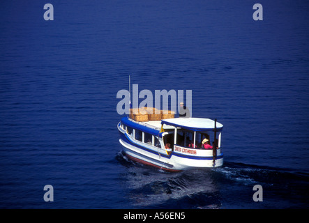 Ferry, ferry-boats, ferry boat service, Lac Atitlan, ville de Panajachel, Panajachel, Solola, Solola, Guatemala, Ministère de l'Amérique centrale Banque D'Images