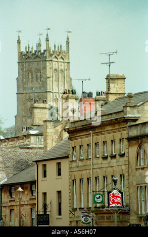 Mai 1996 : scène de rue, Chipping Campden, Cotswolds, Gloucestershire, Angleterre, Royaume-Uni, Europe Banque D'Images