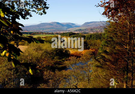 Vue sur la vallée de gagner et Crieff en automne, en Écosse Banque D'Images