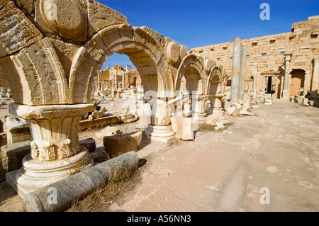 Nouveau forum à Leptis Magna Banque D'Images