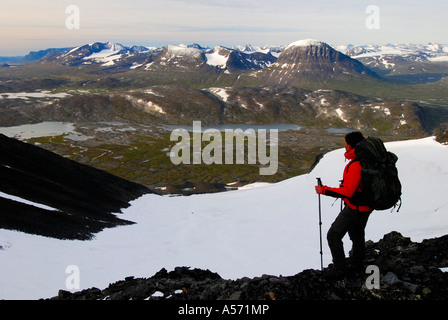 Regardez de l'Akka montagnes pour Hylljoekeln Glacier, la Niac et le lac Akkajaure, Stora Sjoefallet NP, Laponia, Suède Banque D'Images