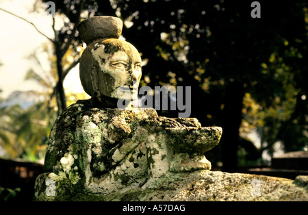 Tombe en pierre d'Anting Malela Boru Sinaga, Tomuk, île de Samosir, 19-20e siècle. Toba, Batak, Lac Toba, Sumatra, Indonésie Banque D'Images