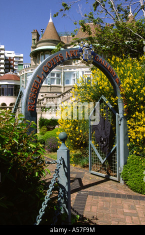 Bournemouth Dorset UK Russell Coates Art Gallery porte d'entrée Banque D'Images