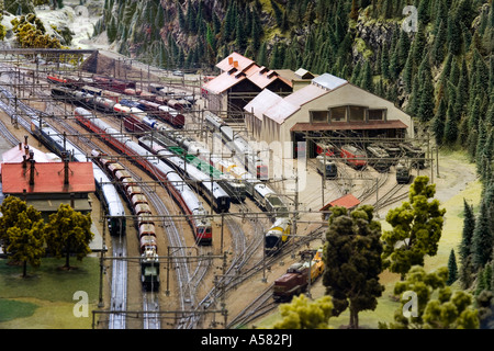 Modèle de la gare d'Erstfeld, au modèle de chemin de fer du Gothard, Musée des Transports, Lucerne, Suisse Banque D'Images