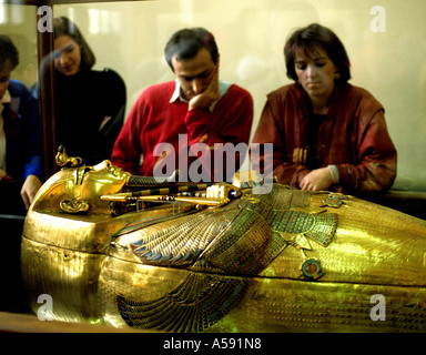 Le TUTANKHAMENS Toetanchamon funéraire d'or de Toutankhamon Toutankhamon Le Musée égyptien au Caire funéraire d'or Banque D'Images