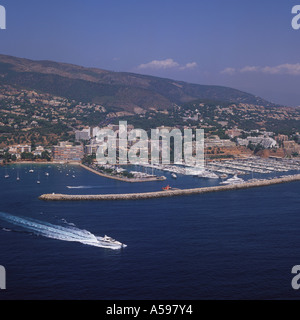 Vue aérienne de superyacht Costa Brava II au départ de Puerto Portals Majorque Baléares Espagne Banque D'Images