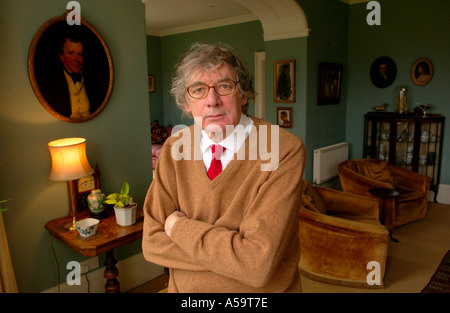 Ted Honderich Grote Professeur émérite de philosophie de l'esprit et la logique de l'University College London & visiter prof à l'Uni de Bath Banque D'Images