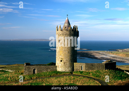 Le Château de Doonagore Co Clare Ireland Banque D'Images