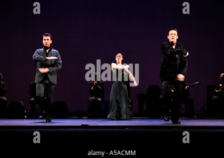 Olga Pericet avec Manuel Linan et Marco Flores dans le Festival de Flamenco 07 au Sadlers Wells Theatre London Banque D'Images