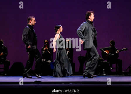 Olga Pericet avec Manuel Linan et Marco Flores dans le Festival de Flamenco 07 au Sadlers Wells Theatre London Banque D'Images