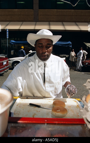 Un vendeur de sandwich à Johannesburg Afrique du Sud Banque D'Images