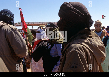 La population sahraoui et célébrer la fête de l'indépendance dans l'ouest de Tindouf en Algérie Banque D'Images