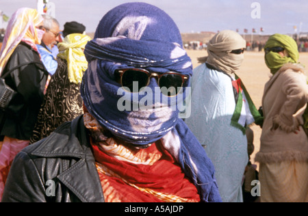 Les femmes sahraouis célébrant l'Independnce day au Sahara Occidental Banque D'Images