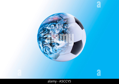 Monde et football, digital composite Banque D'Images