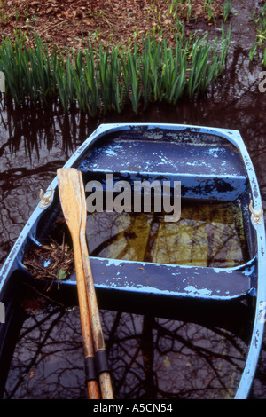 Bateau à rames en contrebas Banque D'Images