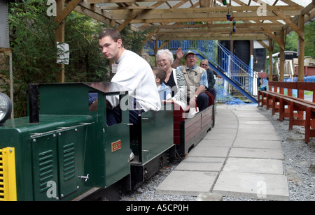 30 août 2006. Ben le moteur diesel. Le chemin de fer miniature, Gwili Railway, Carmarthen, pays de Galles du Sud Banque D'Images