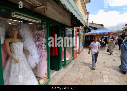 République de Macédoine ARYM. SKOPJE petits magasins dans le vieux bazar Carsija, le quartier turc Banque D'Images