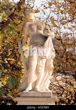 Großsedlitz bei Heidenau, Barockgarten, Figur im oberen Parterre Banque D'Images