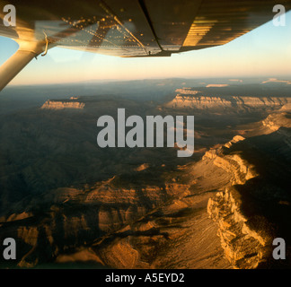 Grand Canyon de l'air au coucher du soleil, Arizona, USA Banque D'Images
