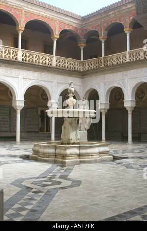 La Casa de Pilatos Patio Principal Séville Andalousie Espagne fontaine Janus Espana Banque D'Images