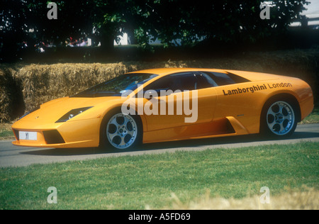 L'Italien Lamborghini Murciélago Supercar introduit en 2001 par style-péruvien né Luc Donckerwolke Belge Banque D'Images