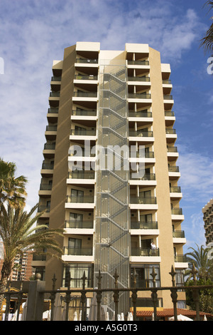 Évacuation externe sur Modern Hôtel à Tenerife Banque D'Images