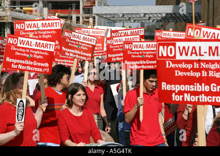 Les manifestants de wal-mart Banque D'Images