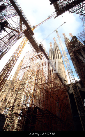 L'Église inachevée de Gaudi de la Sagrada Famiglia à Barcelone est un endroit de prédilection pour les visites touristiques Banque D'Images