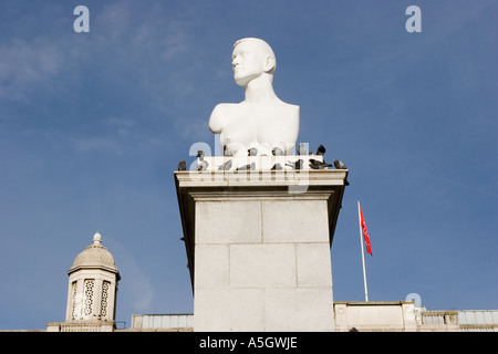 Alison hdb statue sur socle à Trafalgar Square Banque D'Images