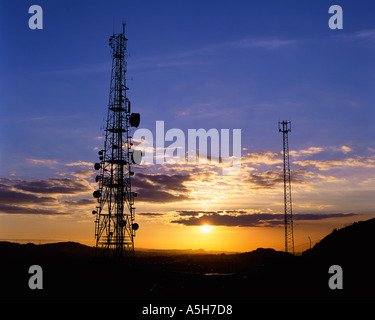 Les tours de communications Banque D'Images