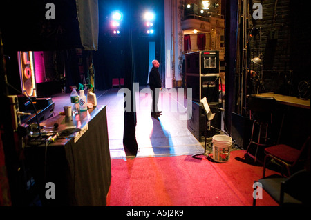 Vue de l'étape de coin invite au Apollo Theatre accueil du célèbre nuit Amateur montre à Harlem New York City USA Feb 2006 Banque D'Images