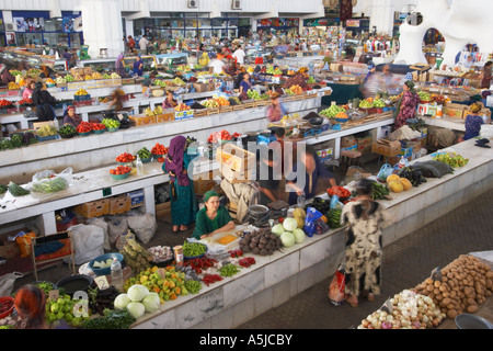 Marché de Fruits et légumes à Achgabat Banque D'Images