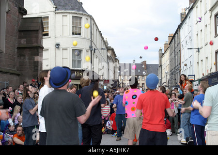 - Concours de Jonglerie Balles en l'air Banque D'Images