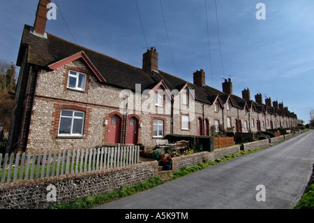 Une rangée de maisons en terrasse de silex Glynde East Sussex Banque D'Images