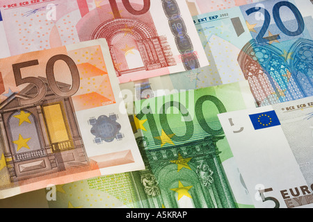 Close up of assorted Euros Banque D'Images