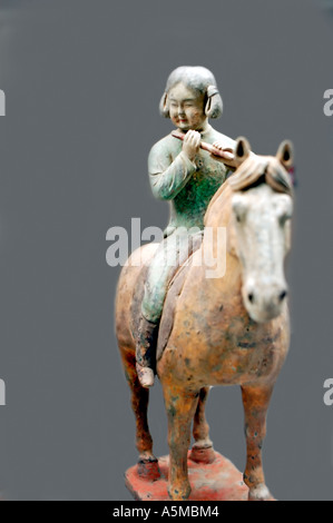 Paris France, gros plan, sculpture d'art chinois antique au Musée Cernusci, musée des arts asiatiques, art antique de civilisation ancienne Banque D'Images