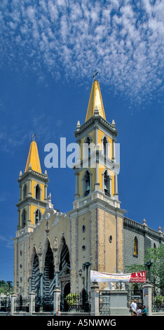 Cathédrale, sur la Plaza Principal, Mazatlan, Mexique Banque D'Images