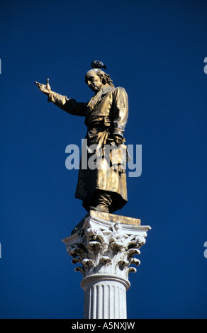 Le père Miguel Hidalgo statue sur la Plaza Hidalgo à Chihuahua, Mexique Banque D'Images