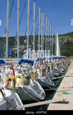 Kremik Marina Yachts en Croatie Banque D'Images