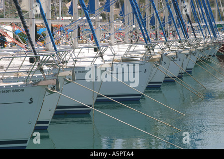 Kremik Marina Yachts en Croatie Banque D'Images