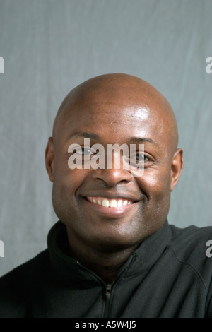 Portrait de friendly smiling man Banque D'Images