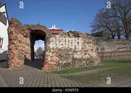 Balkerne romain porte d'entrée à Colchester, Essex, Angleterre Banque D'Images