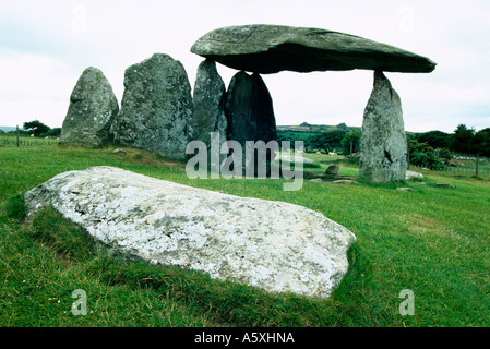 Pentre Ifan près de Newport Pembrokeshire Wales UK Banque D'Images