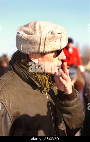 Le Bicester Hunt rencontrez 19 Feb 2005 à Stratton Audley Oxfordshire le premier samedi après l'interdiction de la chasse à courre Banque D'Images