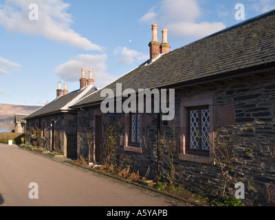 Cottages en pierre construit en 1850, dans le village de Luss ARGYLL & BUTE Ecosse UK Banque D'Images